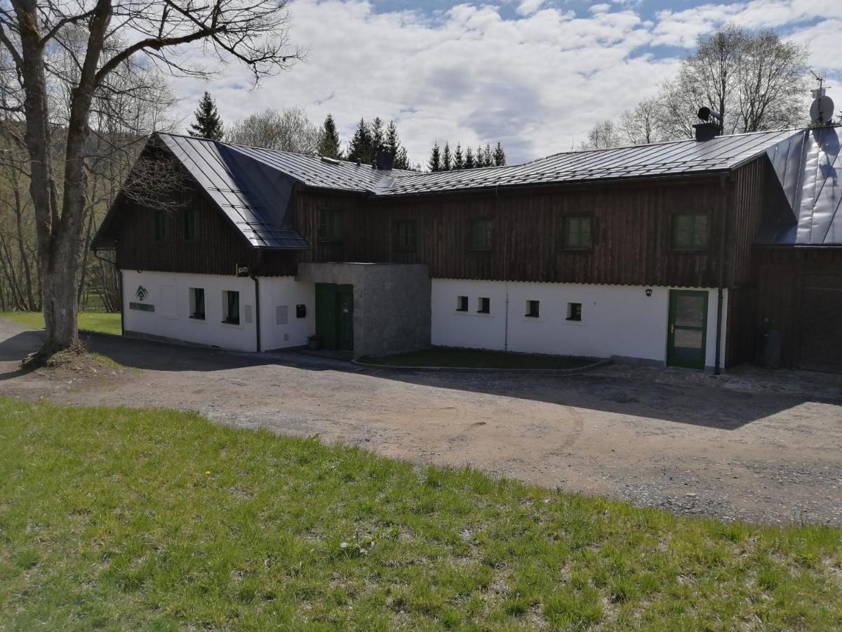 Chata Rozhlas Zelezna Ruda Exterior photo